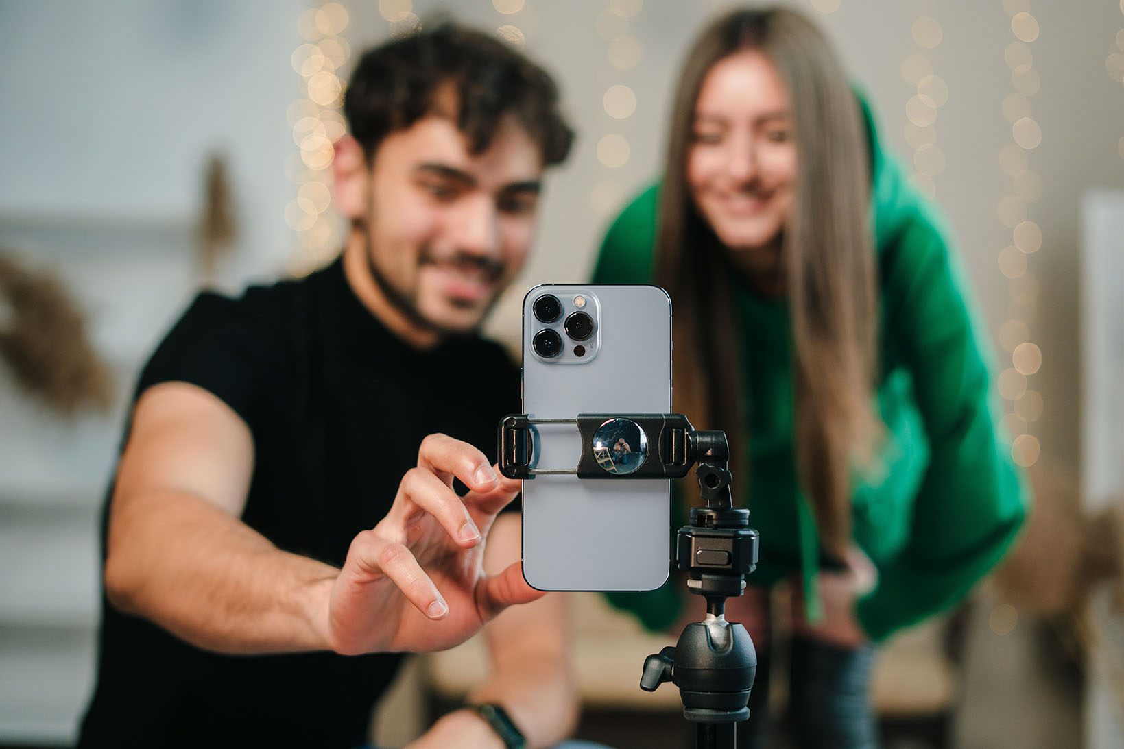 young influencers preparing camera to start streaming